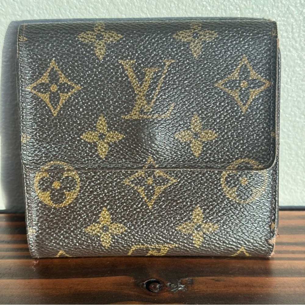 Louis Vuitton Elise Canvas Tri Fold Wallet - Picture 2 of 14